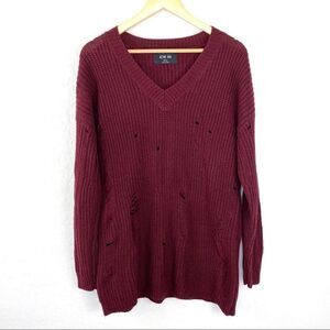 Active USA maroon distressed sweater medium